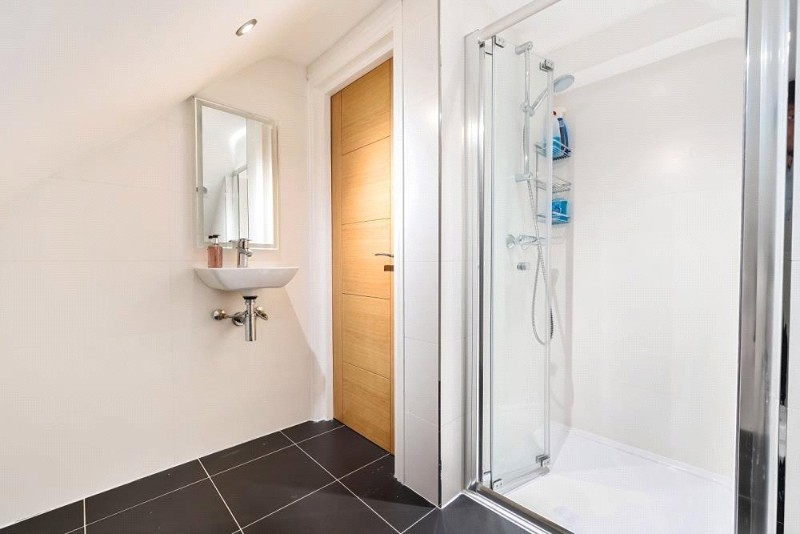 Wokingham Road, Earley, Reading, Berkshire, RG6
