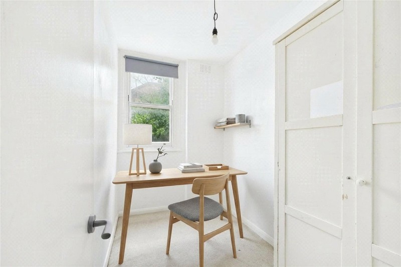 Palace Road, London, SW2