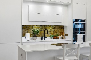 Kingswood Road, Bromley, BR2