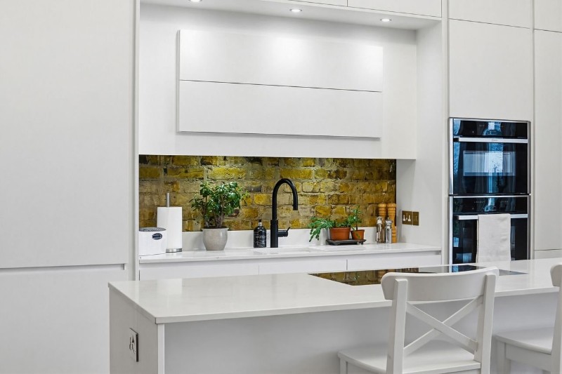 Kingswood Road, Bromley, BR2