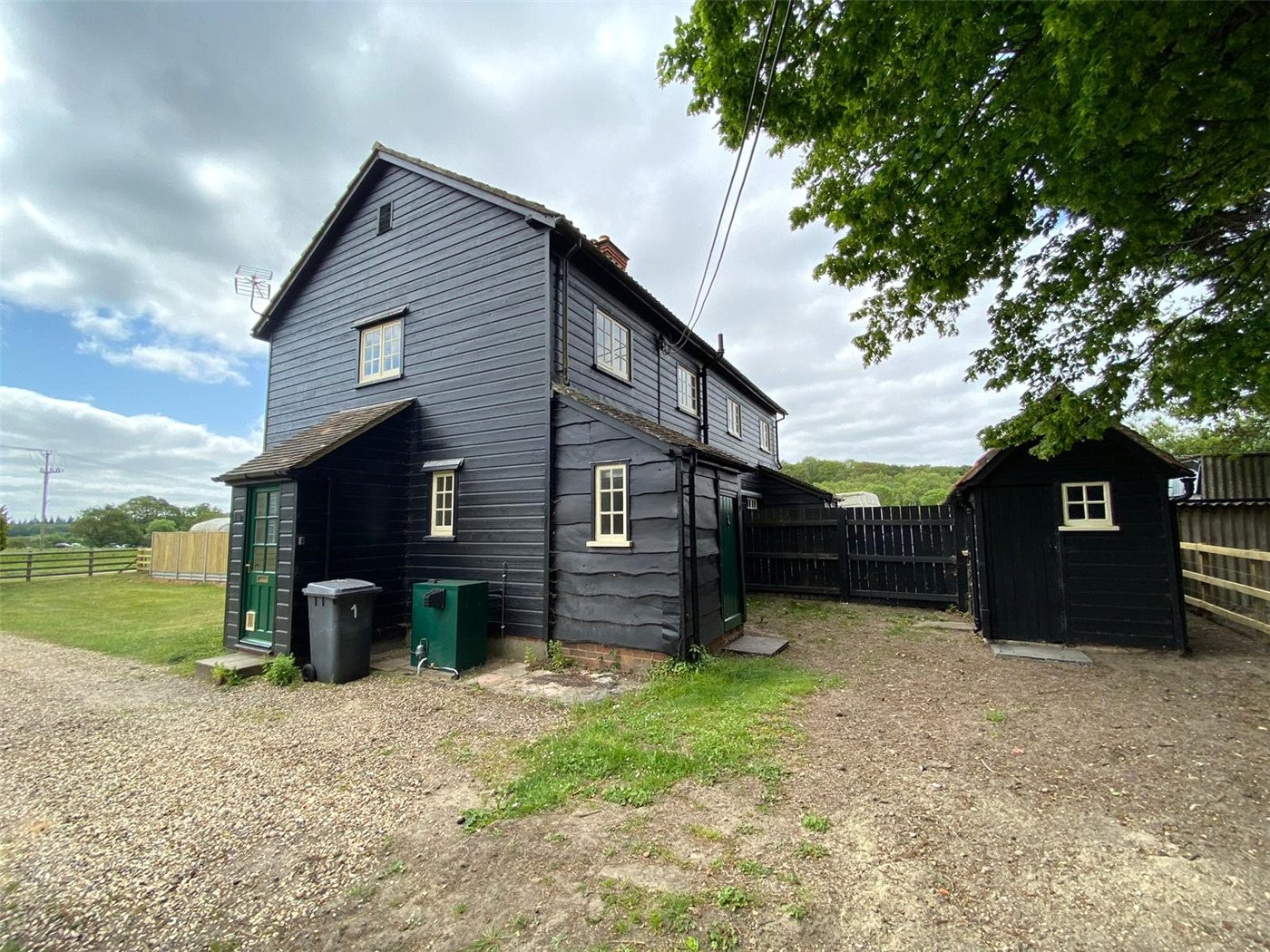 3 bedroom property to rent in Eling Hermitage, Thatcham, Berkshire