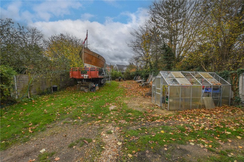 London Road, Wokingham, Berkshire, RG40