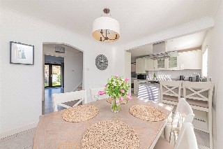 Merryman Drive, Crowthorne, Berkshire, RG45