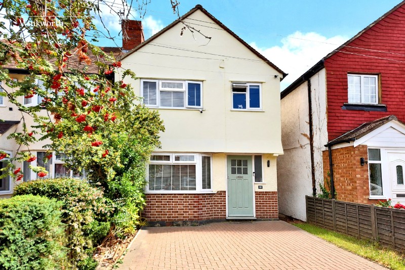 Buckland Way, Worcester Park, Surrey, KT4
