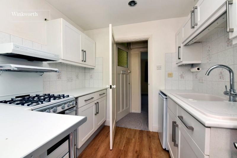 The Maisonettes, Alberta Avenue, Cheam, Sutton, SM1