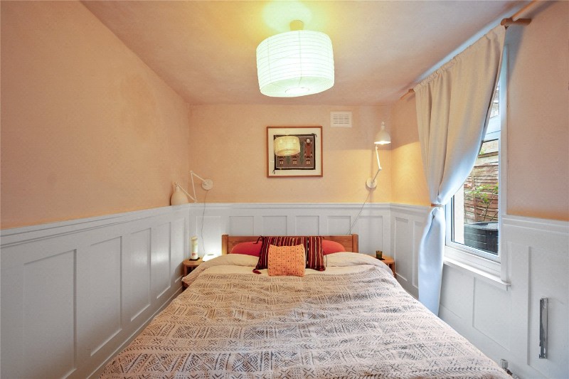 Silvester Road, East Dulwich, London, SE22