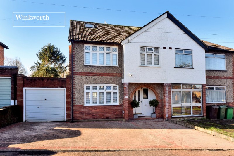 St. Clair Drive, Worcester Park, KT4