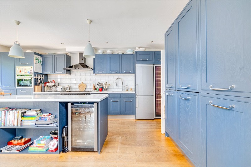 Gowan Avenue, London, SW6