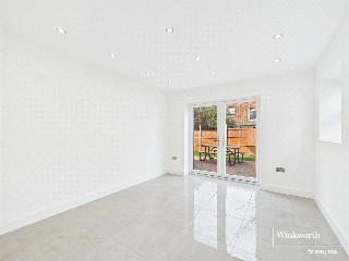 Howard Street, Reading, Berkshire, RG1