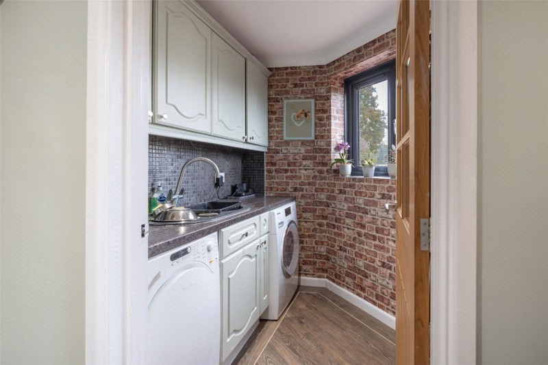 Wimborne Road West, Stapehill, Wimborne, Dorset, BH21