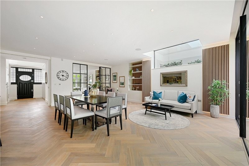 Westmoreland Road, Barnes, London, SW13