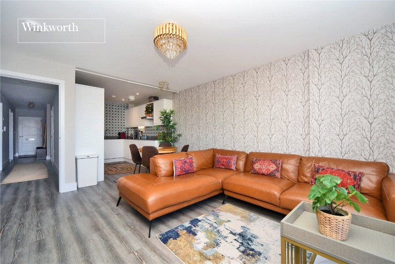 Cheam Road, Epsom, Surrey, KT17