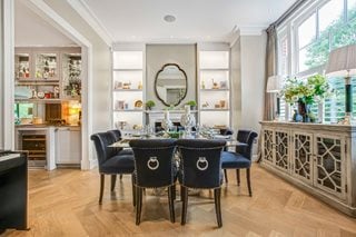 Castelnau, Barnes, London, SW13