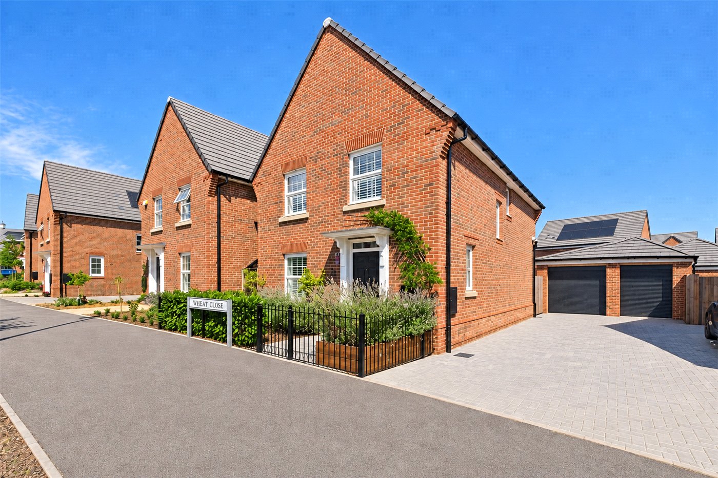 Wheat Street, Finchwood Park, Wokingham, Berkshire, RG40