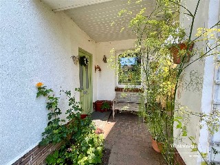 Shelley Close, Highcliffe, Dorset, BH23