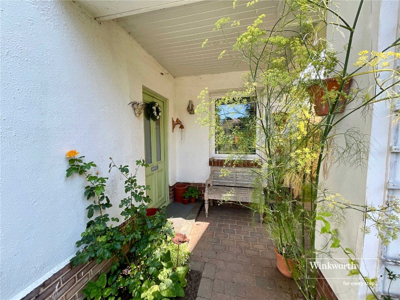 Shelley Close, Highcliffe, Dorset, BH23