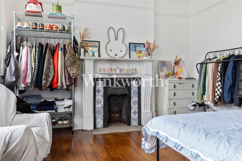 Grand Parade, Green Lanes, London, N4
