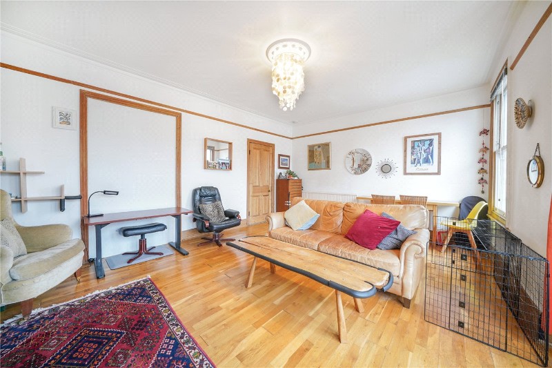 Ferme Park Road, London, N8