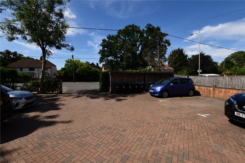 Reading Road, Winnersh, Wokingham, Berkshire, RG41