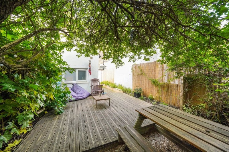 Axminster Road, London, N7
