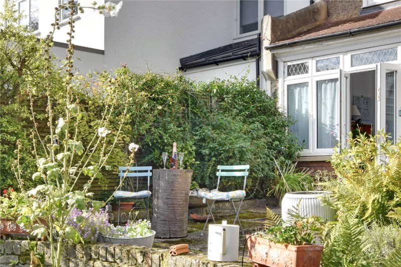 Kidbrooke Gardens, Blackheath, London, SE3