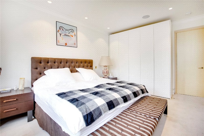 Chelsea Embankment, Chelsea, London, SW3