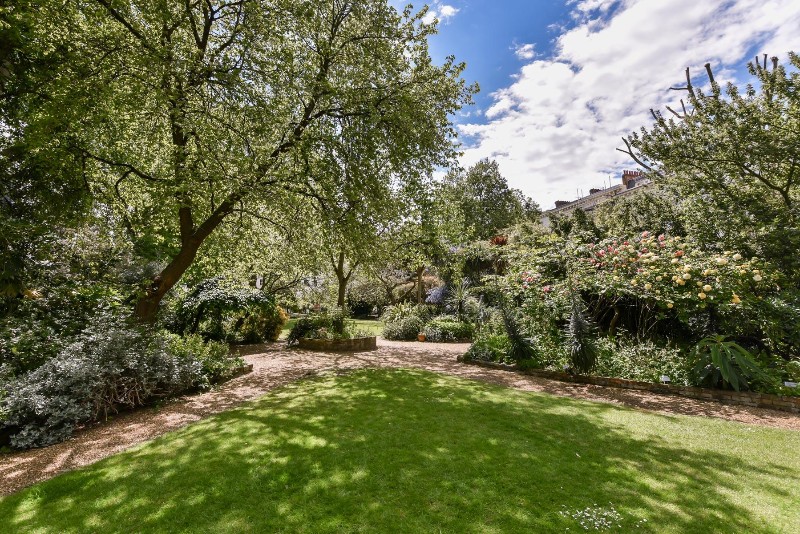 Eccleston Square, London, UK, SW1V