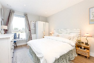 Summerstown, London, SW17