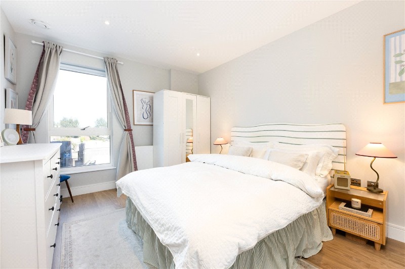 Summerstown, London, SW17
