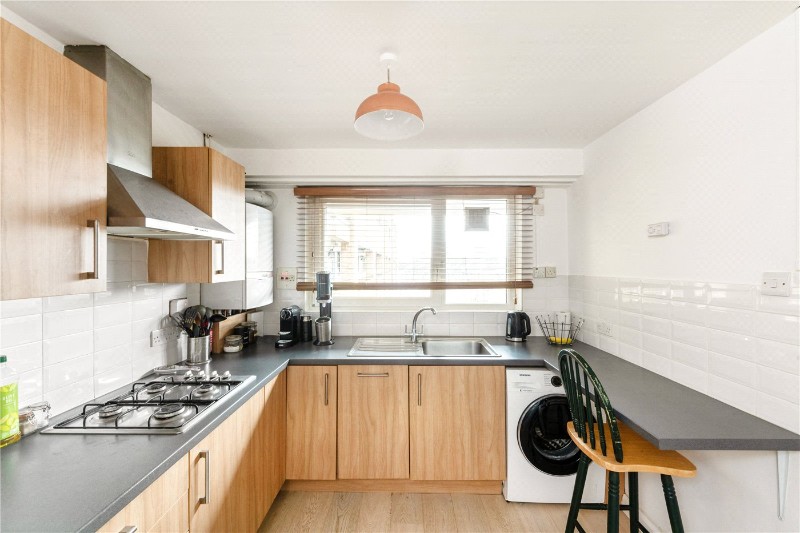 Brownswood Road, London, N4