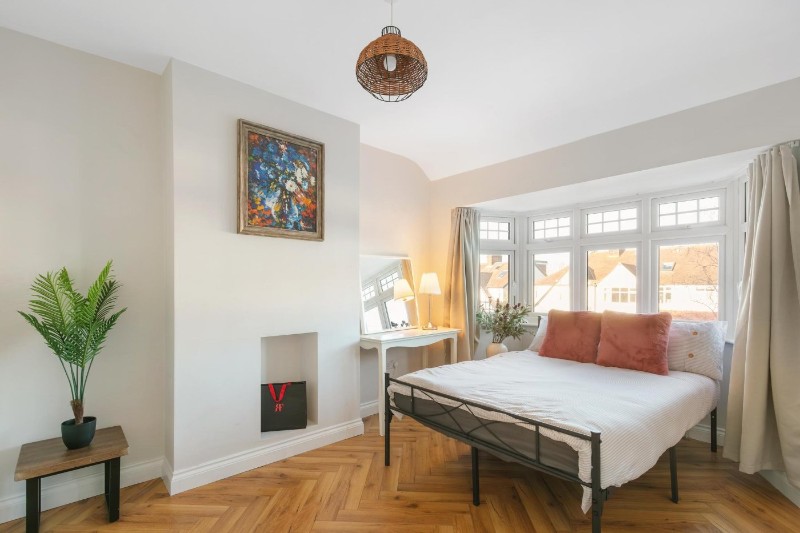 Aviemore Way, Beckenham, BR3