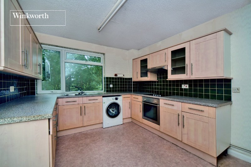 Woodcote Road, Wallington, SM6