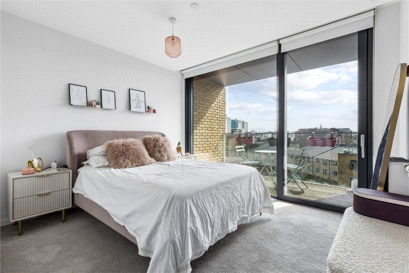 Bridle Mews, London, E1