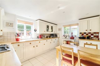 The Street, Long Sutton, Hook, Hampshire, RG29