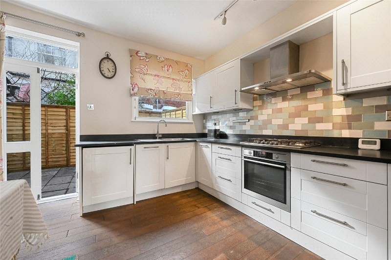 Thorpebank Road, London, W12