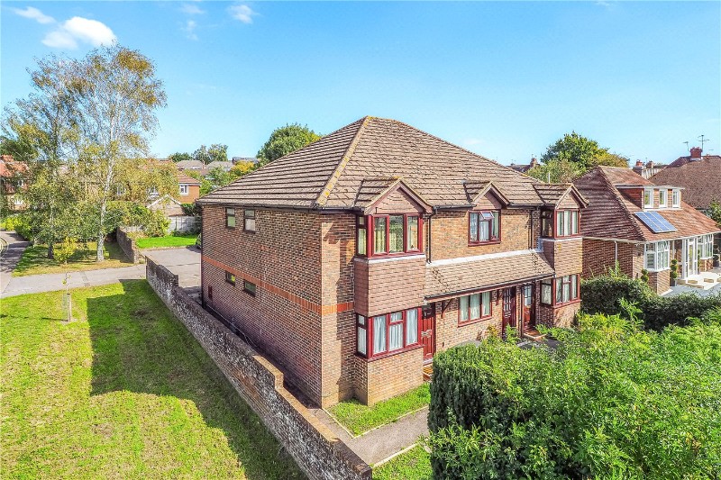 Station Road, Petersfield, Hampshire, GU32