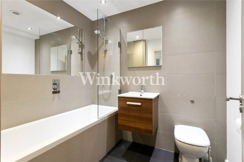 Fox Lane, London, N13