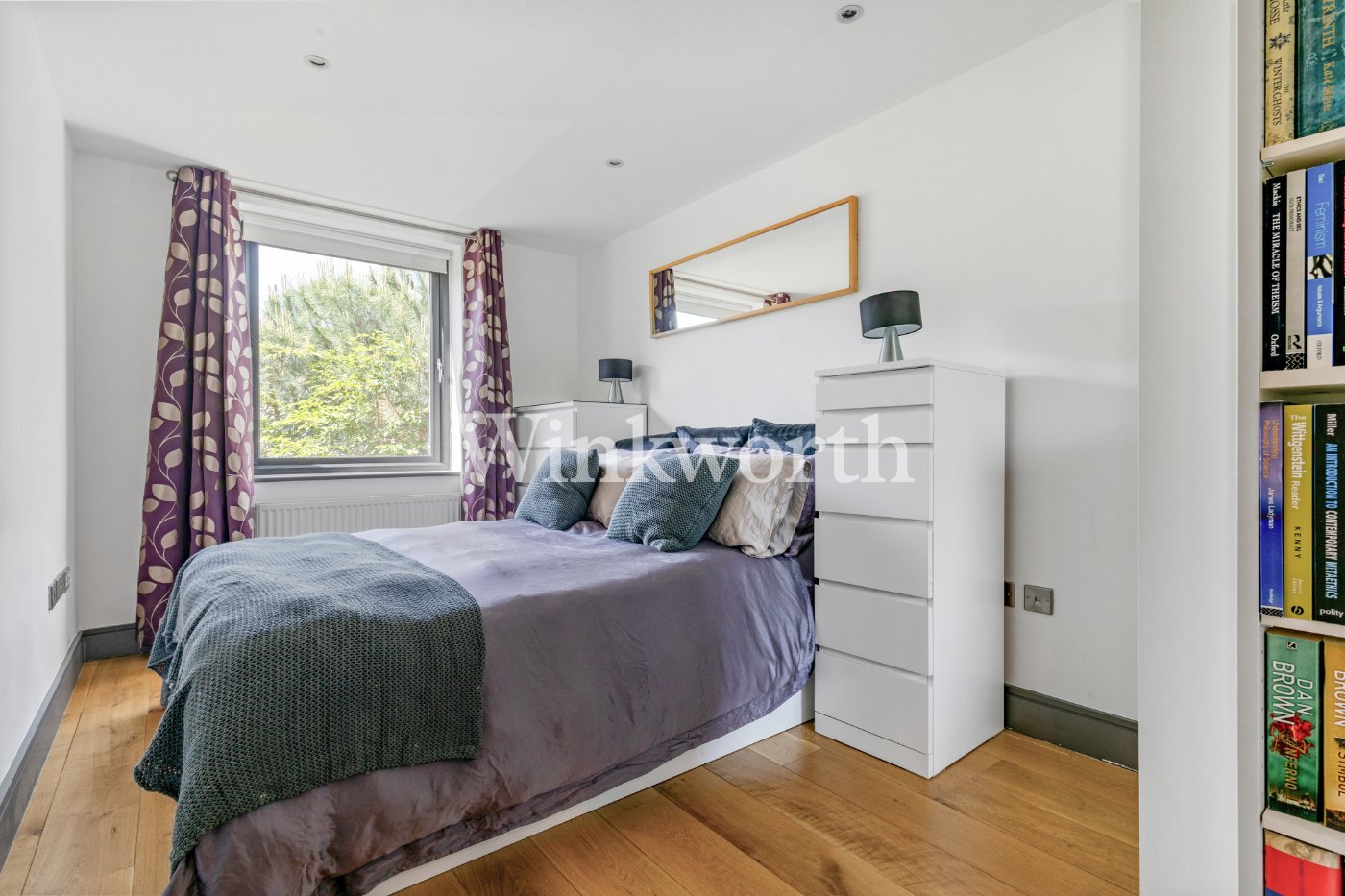 Picture No. 02