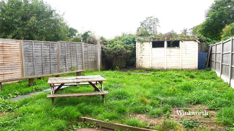 Connaught Road, Barnet, EN5