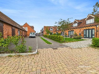 James Farm, James Lane, Grazeley Green, Reading, RG7