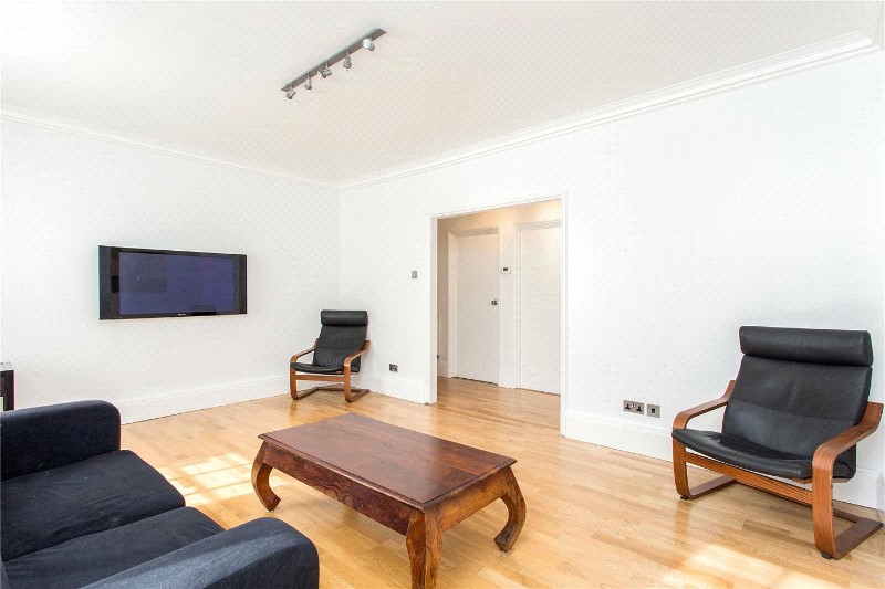 Prior Bolton Street, Highbury Corner, London, N1