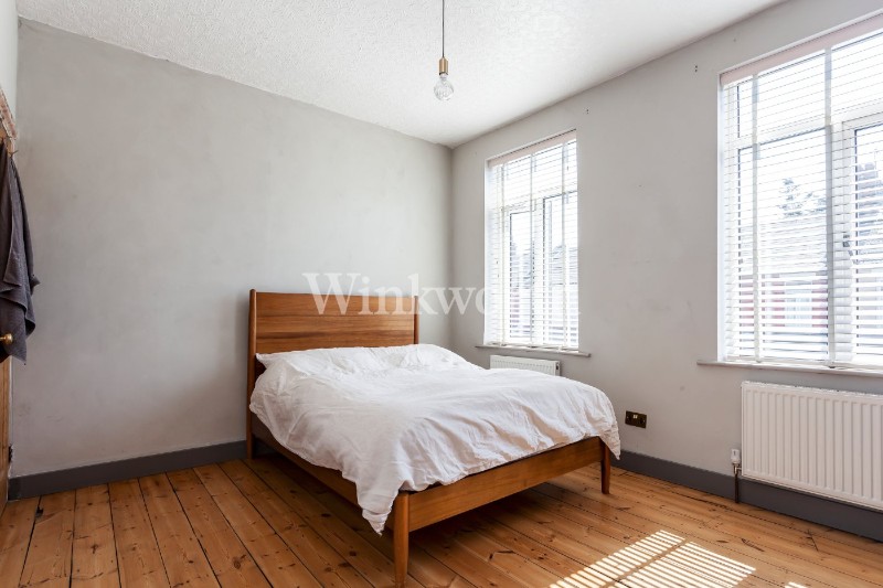 Rosebery Avenue, London, N17