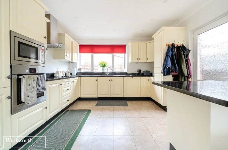 Byfleet Avenue, Old Basing, Basingstoke, Hampshire, RG24