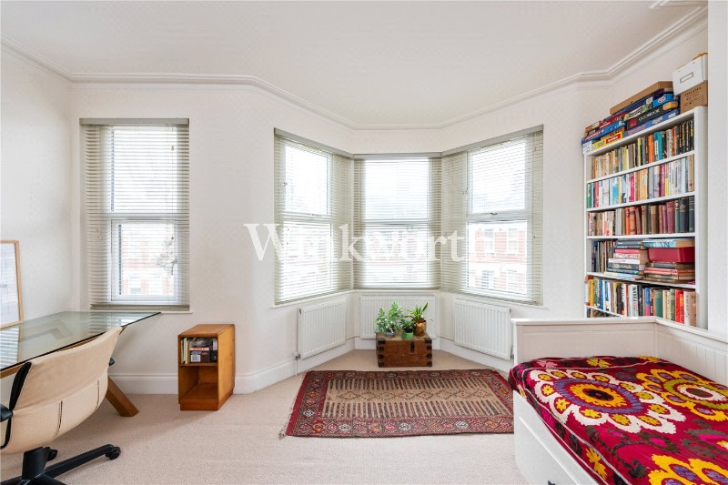 Woodside Gardens, London, N17