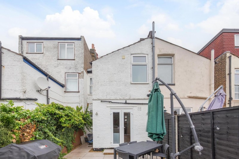 Canon Road, Bromley, BR1