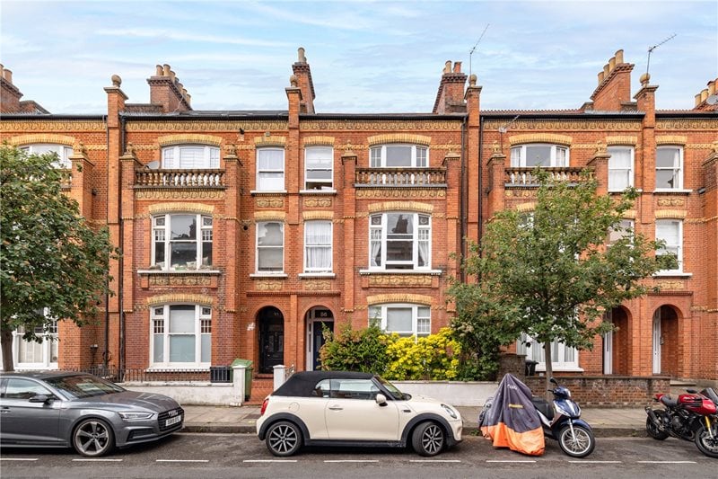 Fulham Park Gardens, London, SW6
