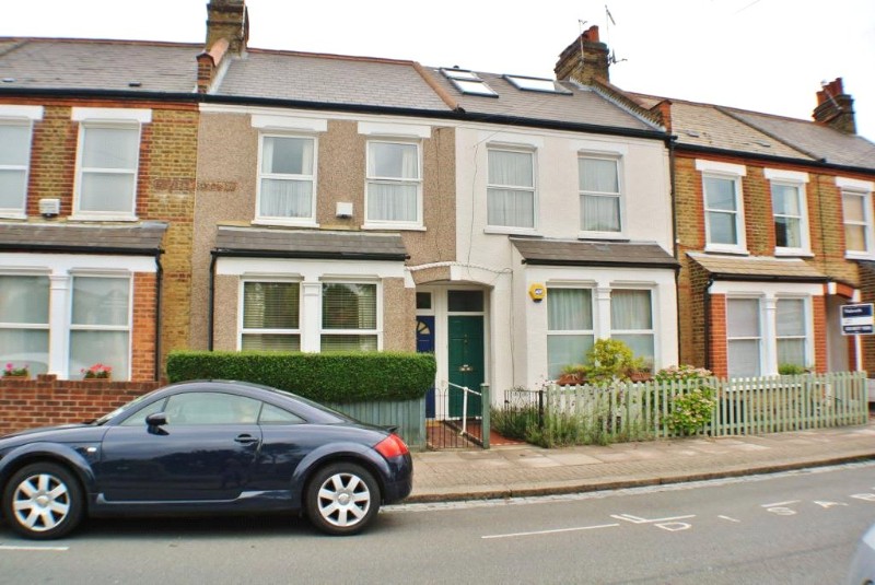 Standen Road, London, SW18