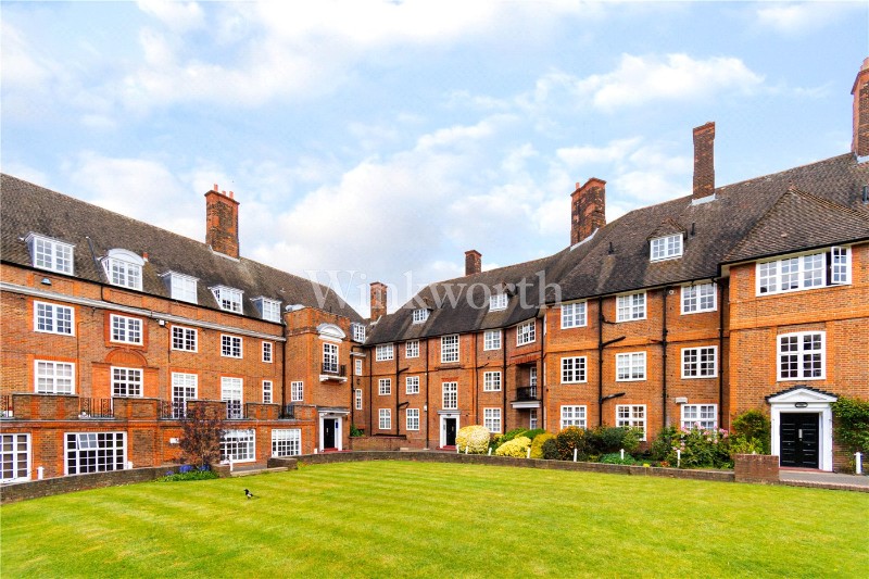 Hampstead Way, Hampstead Garden Suburb, London, NW11