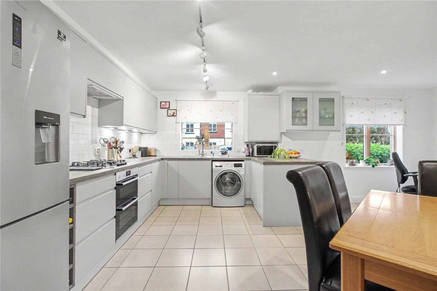 Hamilton Court, Trafalgar Square, Poringland, Norwich, NR14