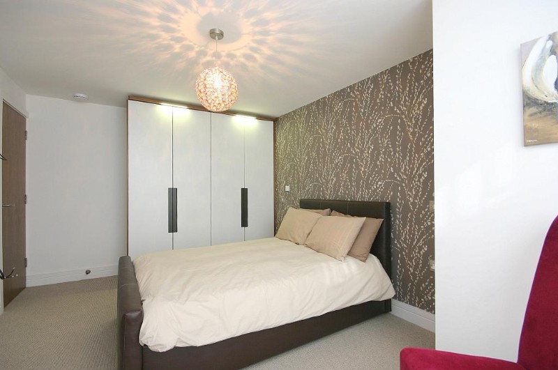 Sheen Road, Richmond, TW9
